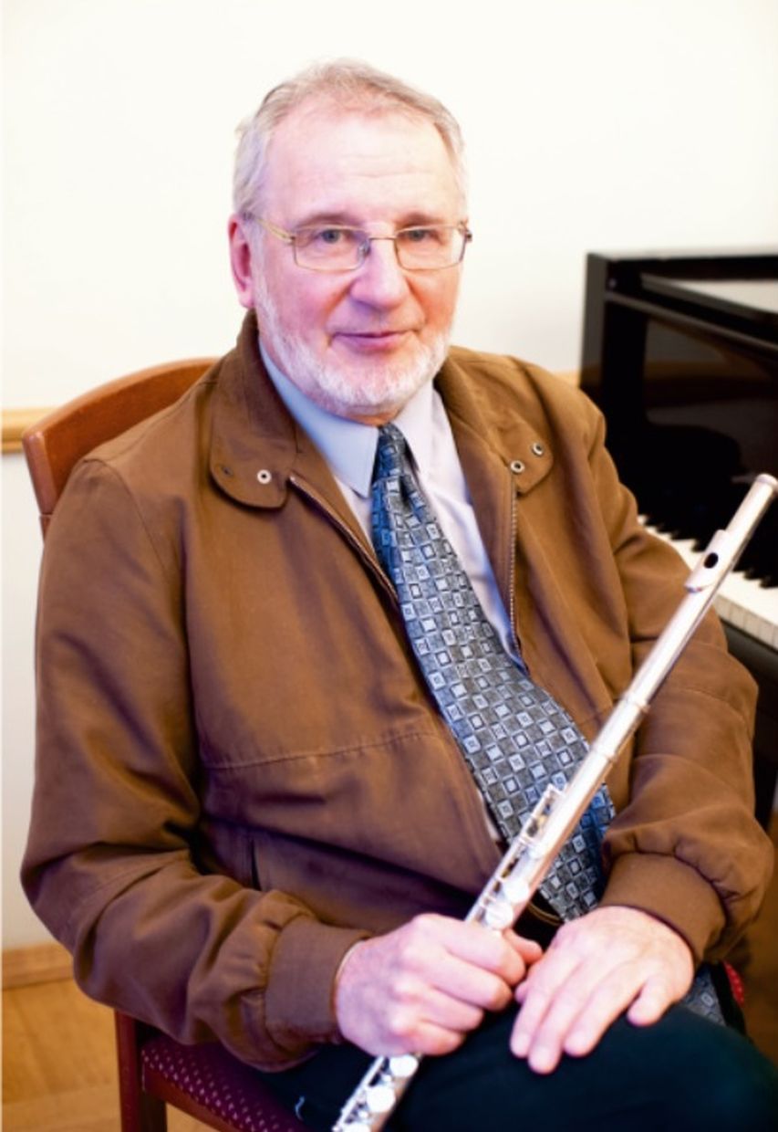 Иван Михайлов